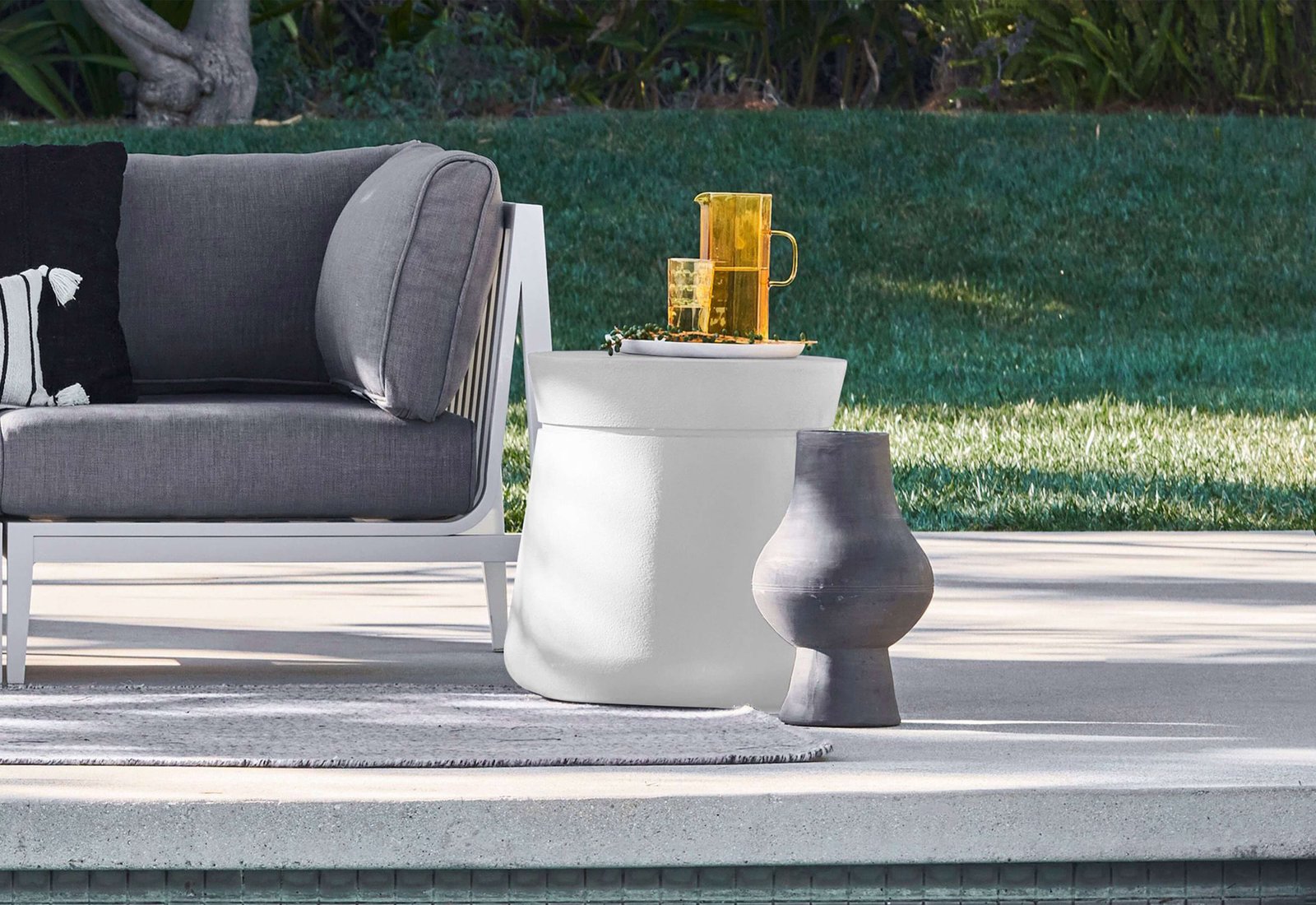 Concrete Outdoor Side Table - Round - Image 3