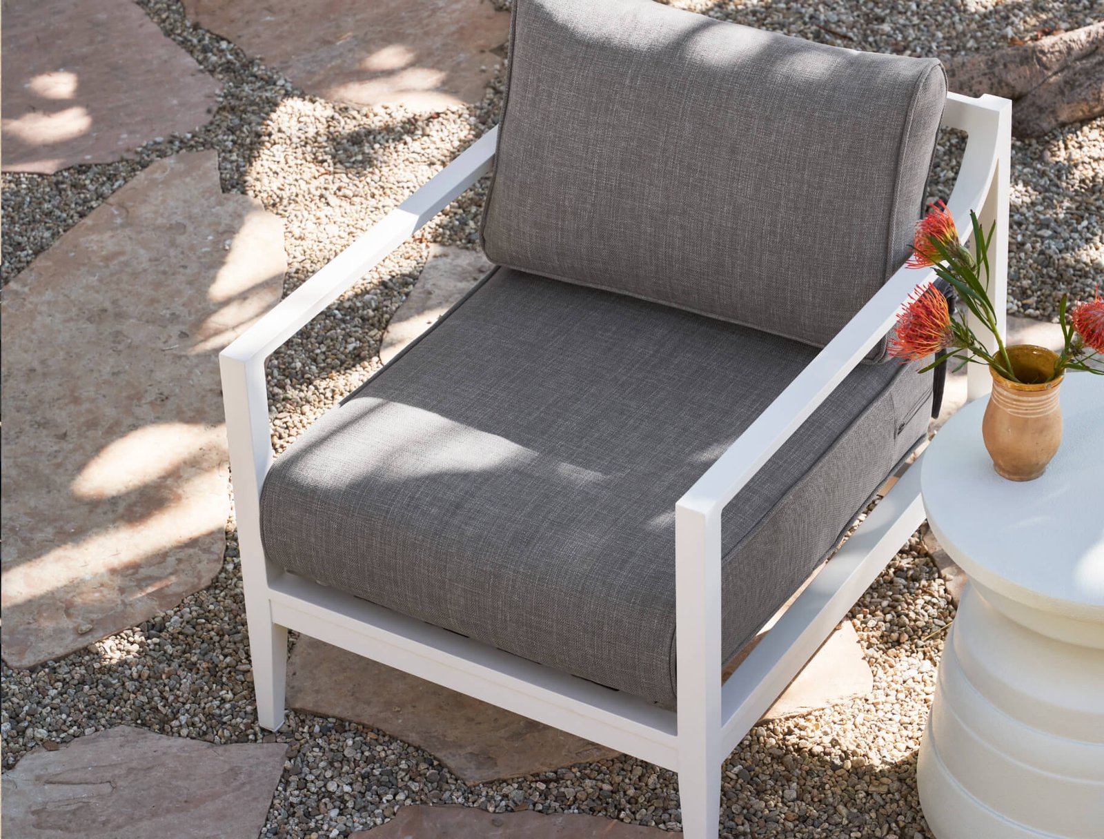 White Aluminum Outdoor L Sectional - 4 Seat - Image 17