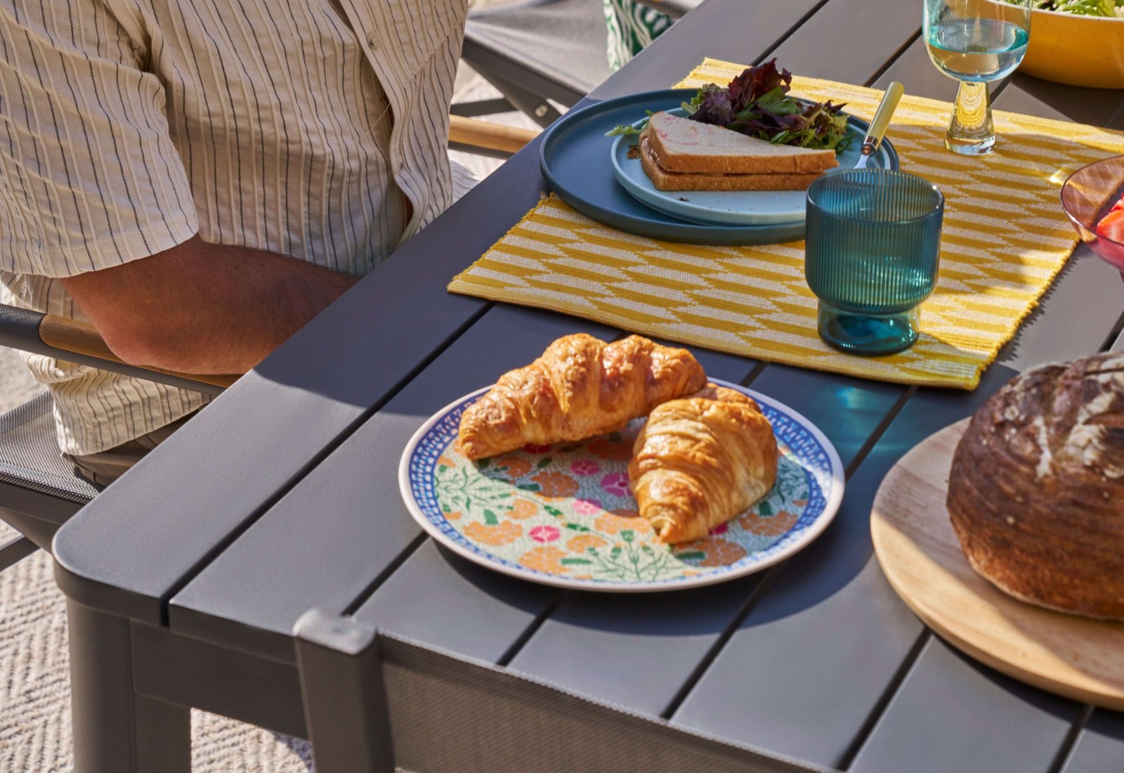 Aluminum Outdoor Rectangular Dining Table - Image 3