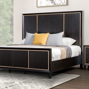 Kenyada Queen Bedroom Set